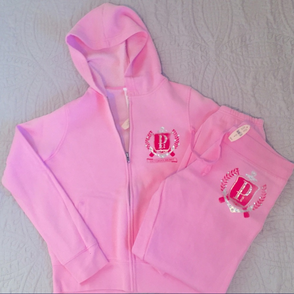 NWT Victoria’s Secret PINK Tracksuit